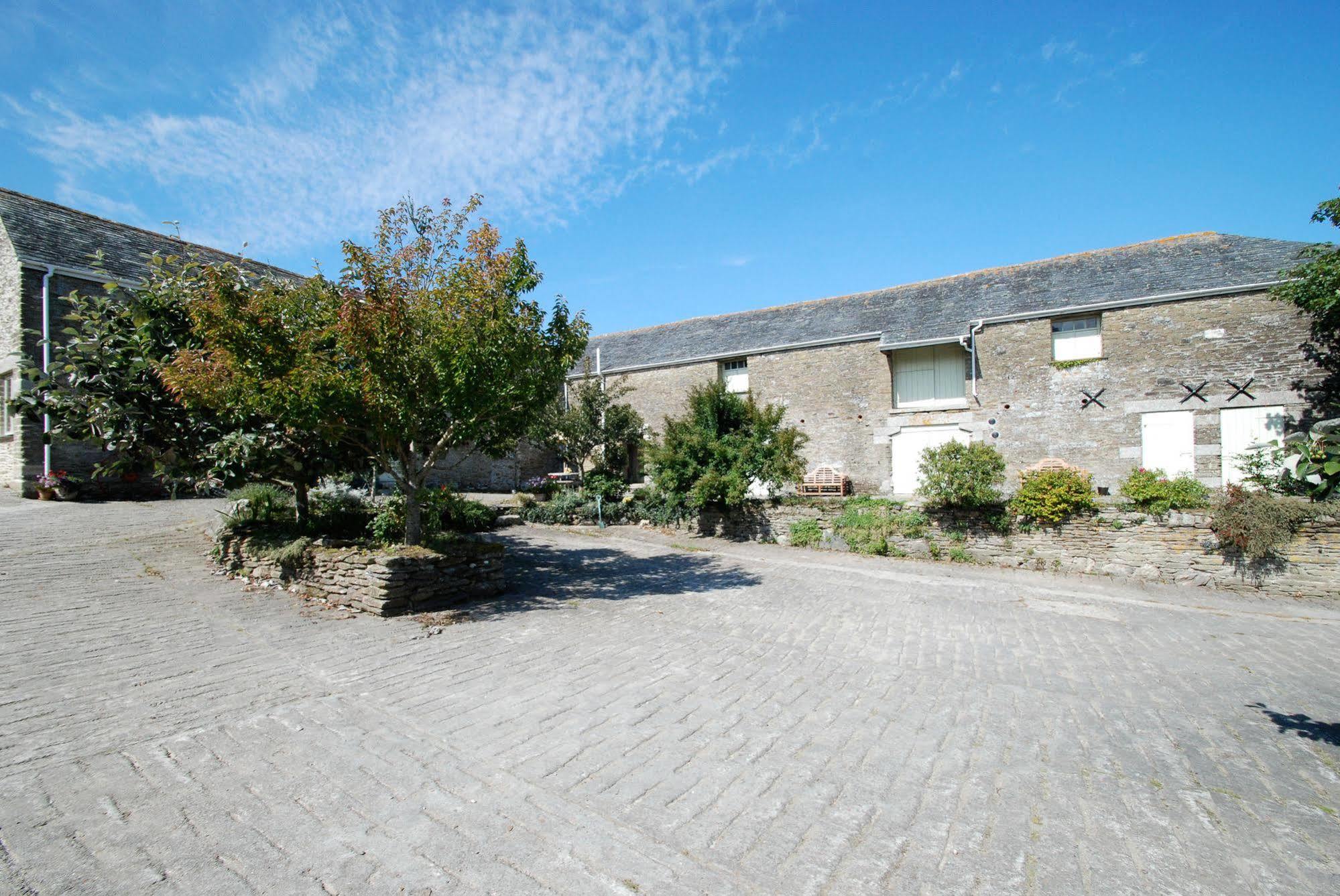 Trenderway Farm Bed and Breakfast Looe Exterior foto