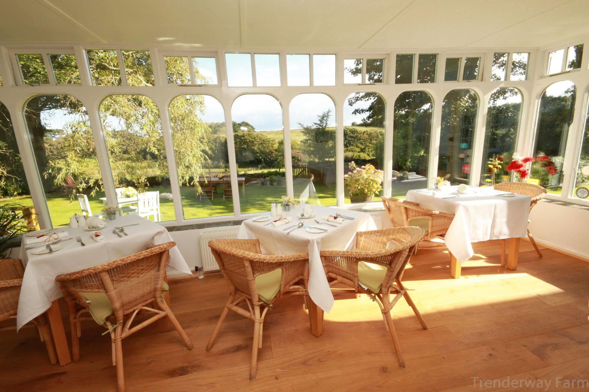 Bed and Breakfast Trenderway Farm Looe Exterior foto