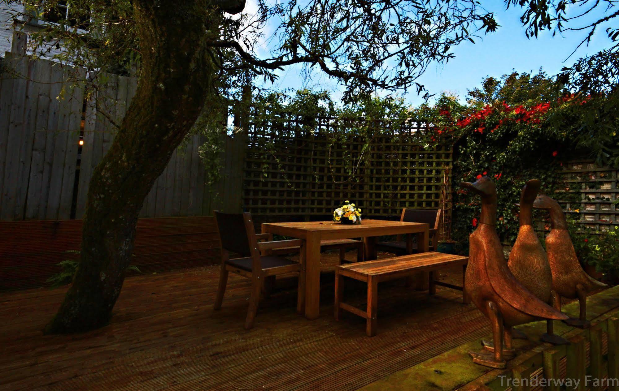 Bed and Breakfast Trenderway Farm Looe Exterior foto